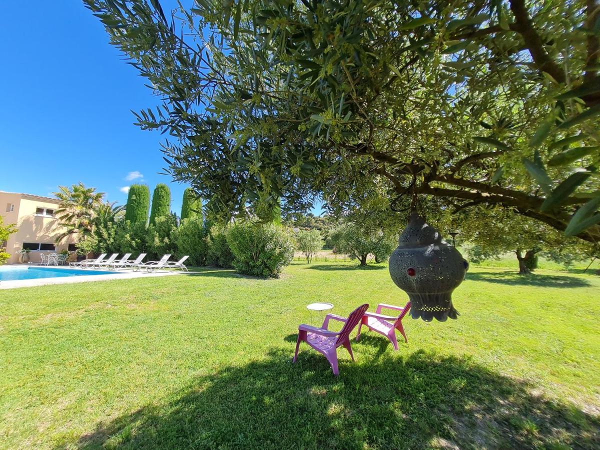 فندق Domaine La Condamine Crillon Le Brave المظهر الخارجي الصورة